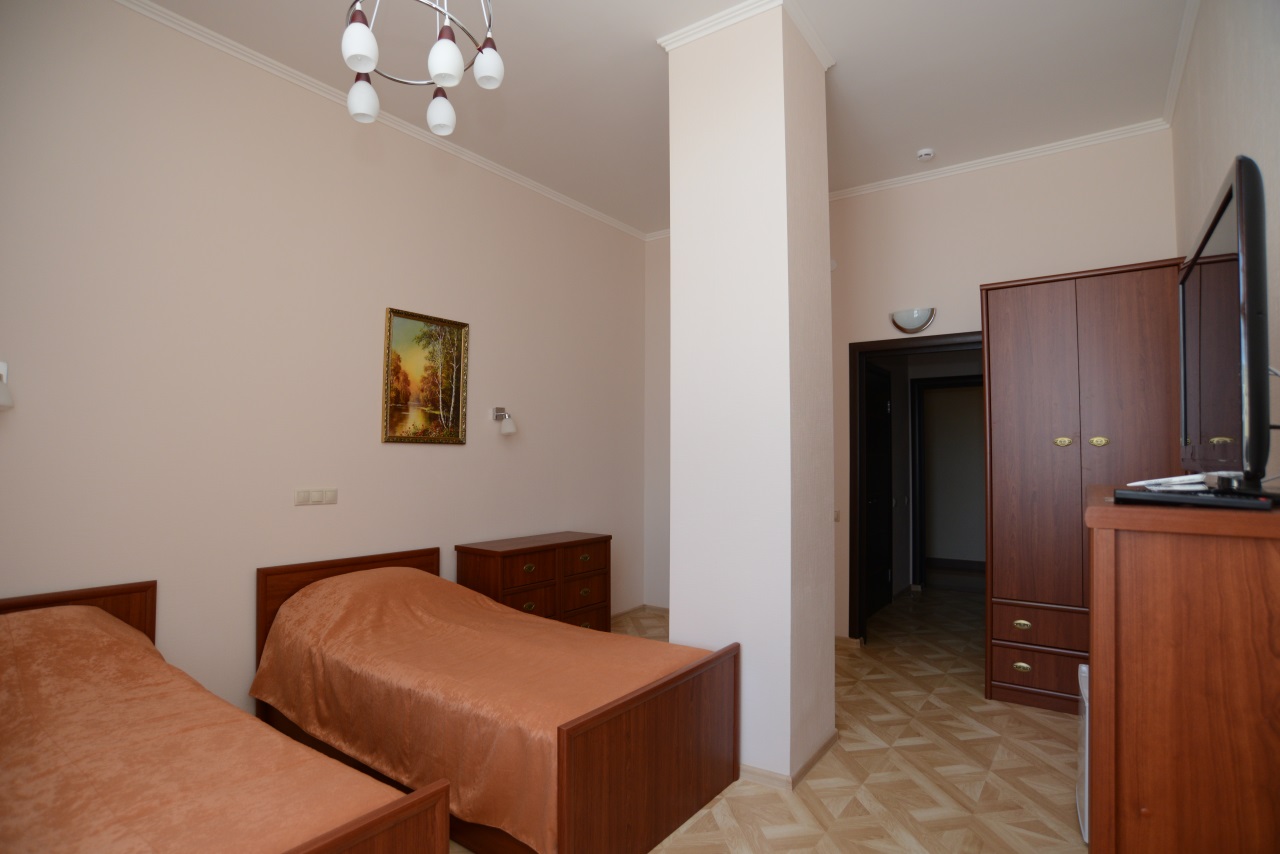Фишер, гостиница в Калуге | Номера класса Улучшенный стандарт с двумя односпальными кроватями